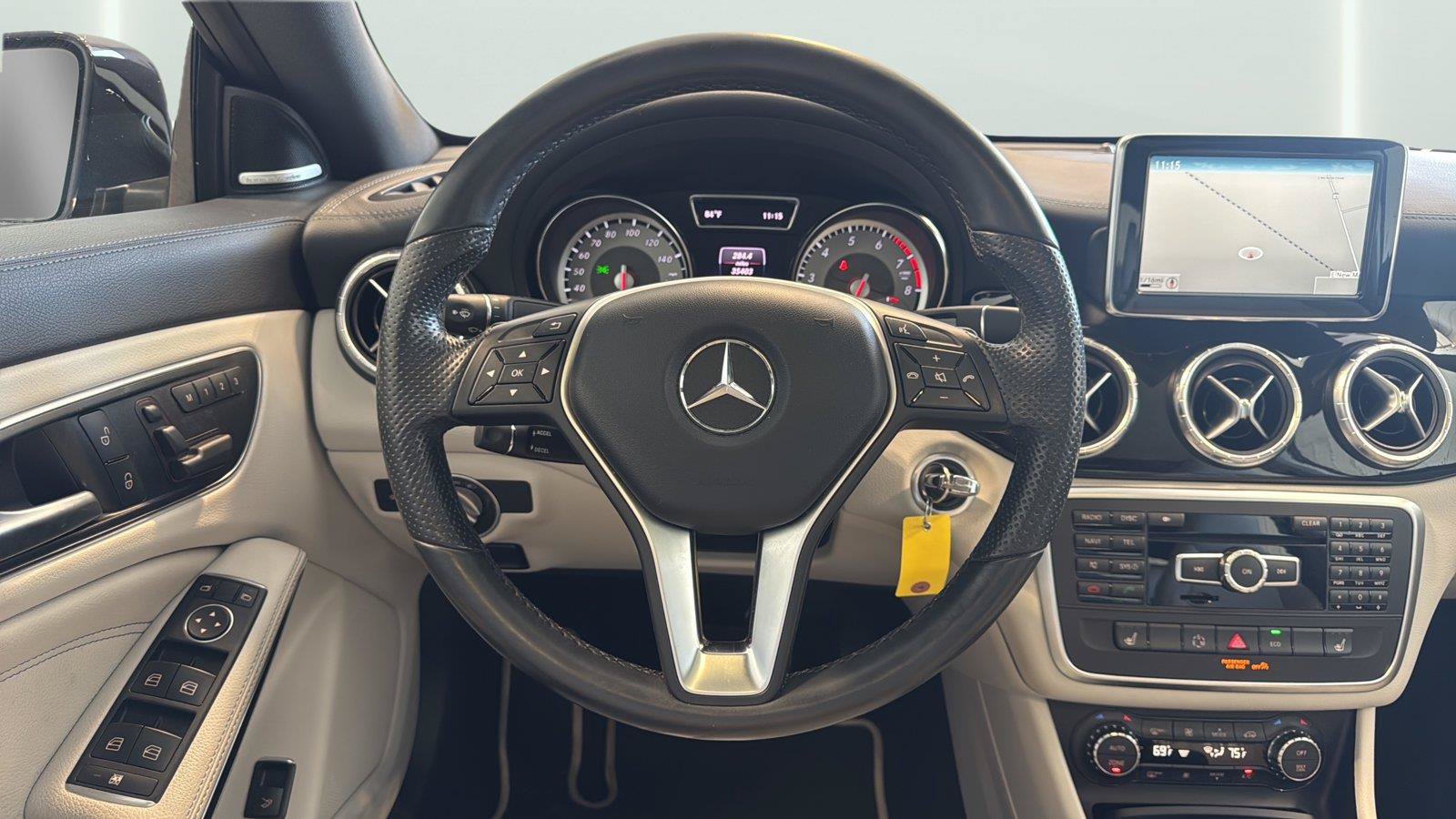 Used 2014 Mercedes-Benz CLA 250 image 14
