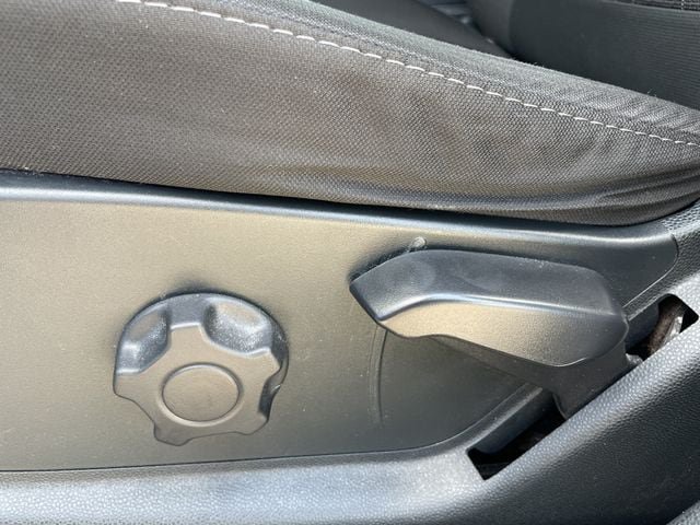 Used 2021 Ford EcoSport SE w/ SE Convenience Package FWD image 25