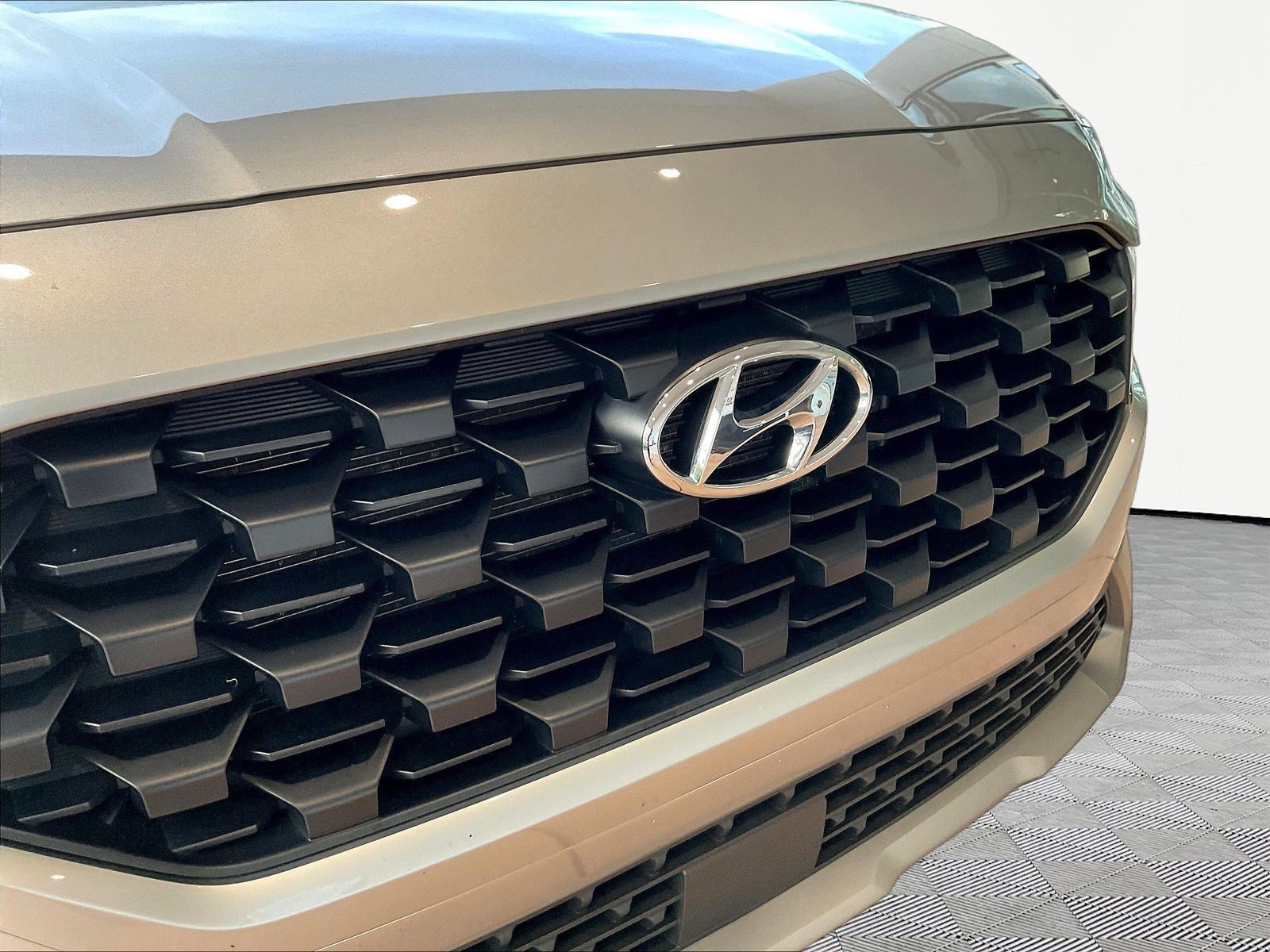 Used 2023 Hyundai Santa Fe SE AWD/4WD image 30