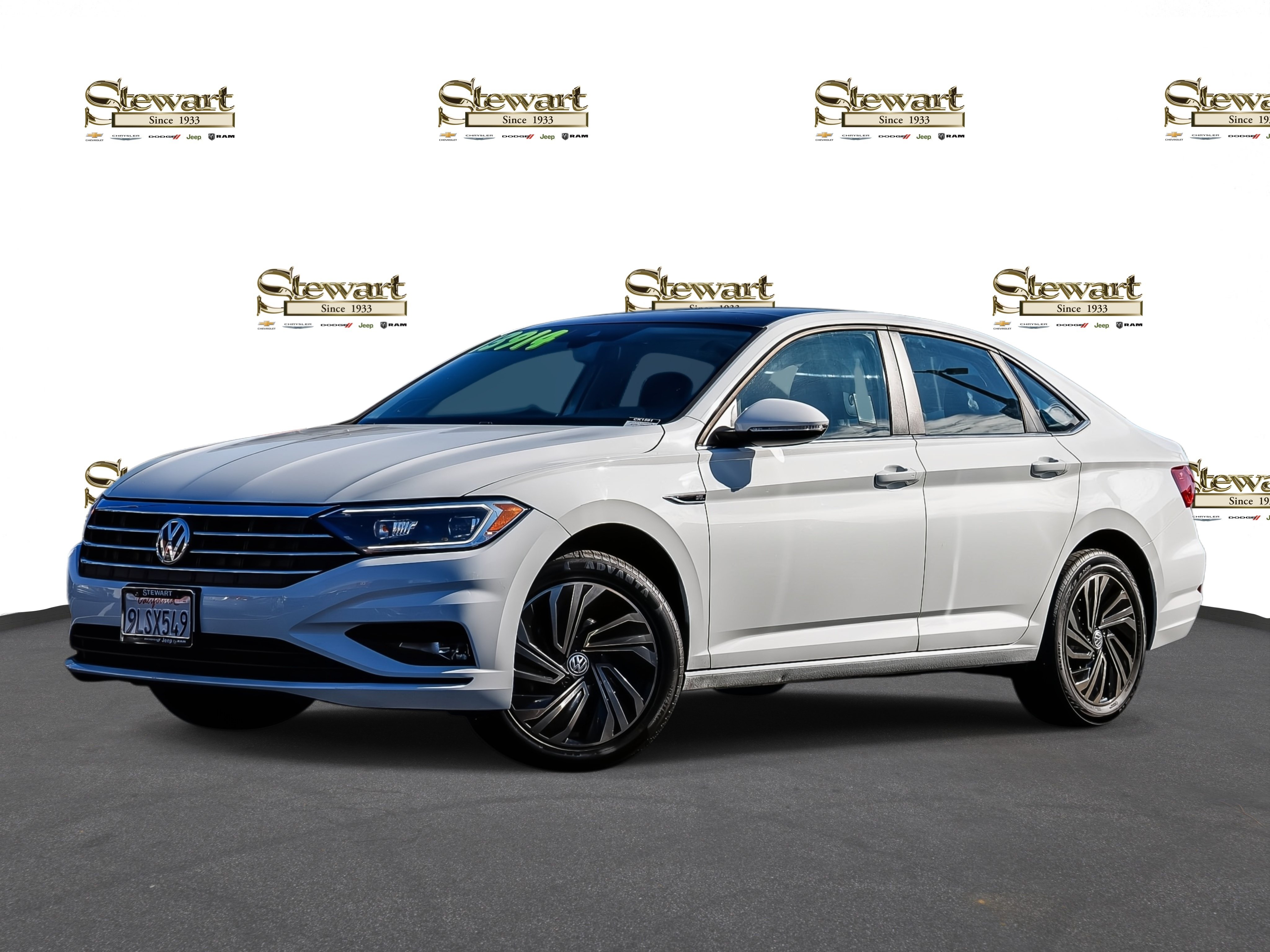 Used 2019 Volkswagen Jetta SEL Premium FWD image 1