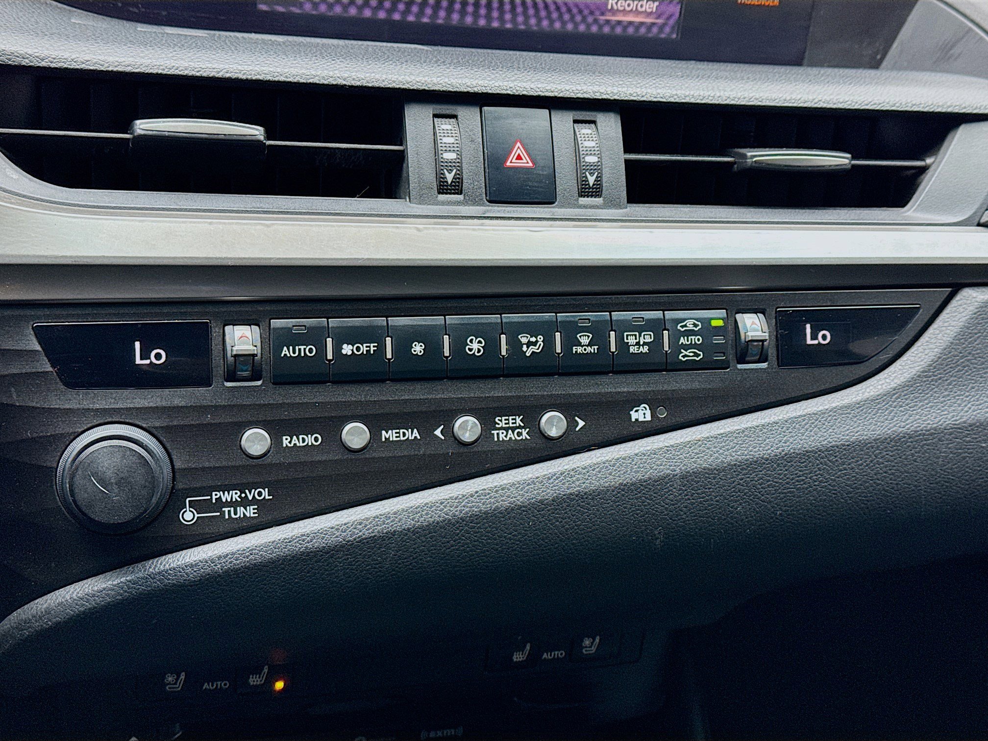 Used 2019 Lexus ES 350 w/ Premium Package image 12