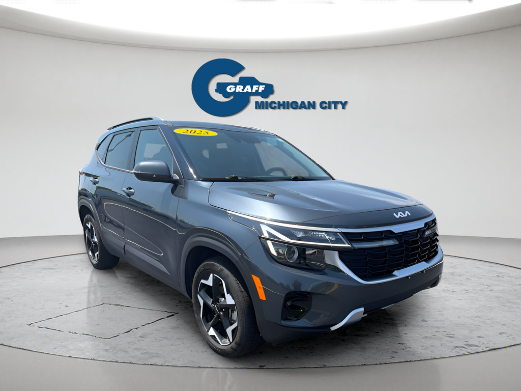 Used 2025 Kia Seltos S FWD image 7
