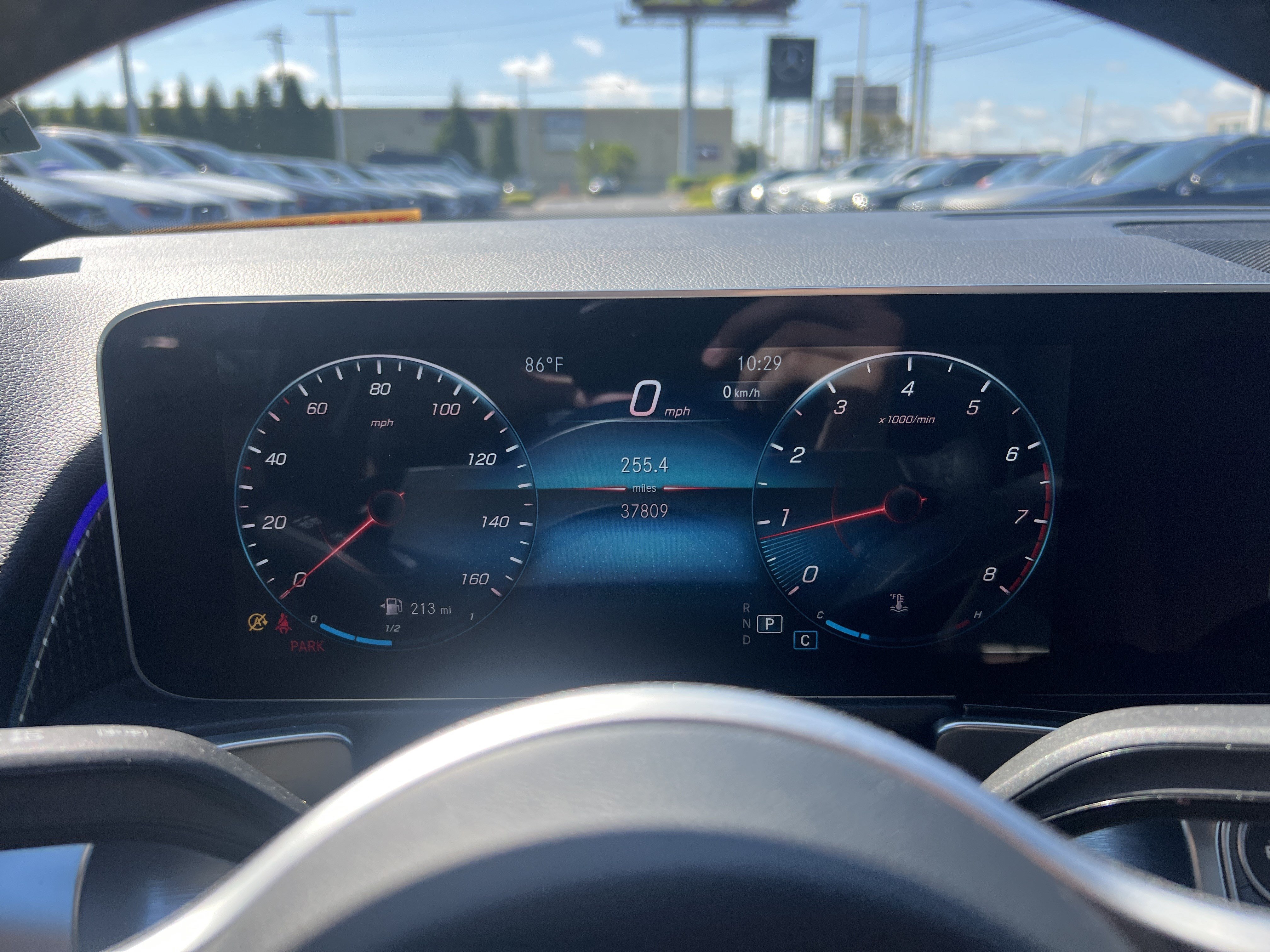 Used 2020 Mercedes-Benz GLB 250 4MATIC image 21