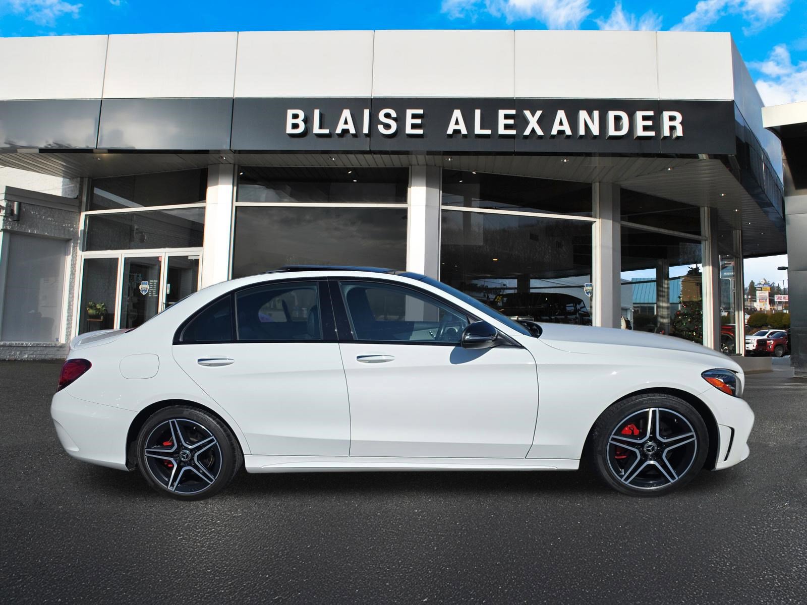 Used 2021 Mercedes-Benz C 300 4MATIC Sedan video 2