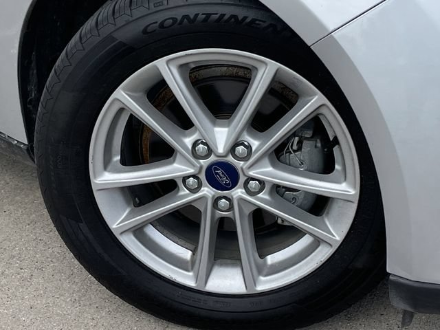 Used 2016 Ford Focus SE FWD image 9