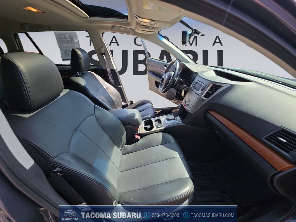 Used 2014 Subaru Outback 2.5i Limited w/ Moonroof Package image 17