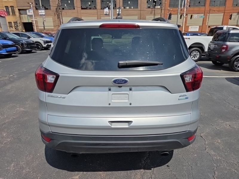 Used 2019 Ford Escape SEL AWD/4WD image 6