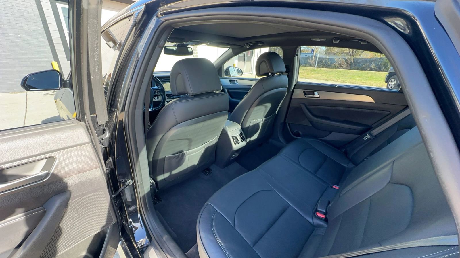 Used 2017 Hyundai Sonata Limited 2.0T image 13