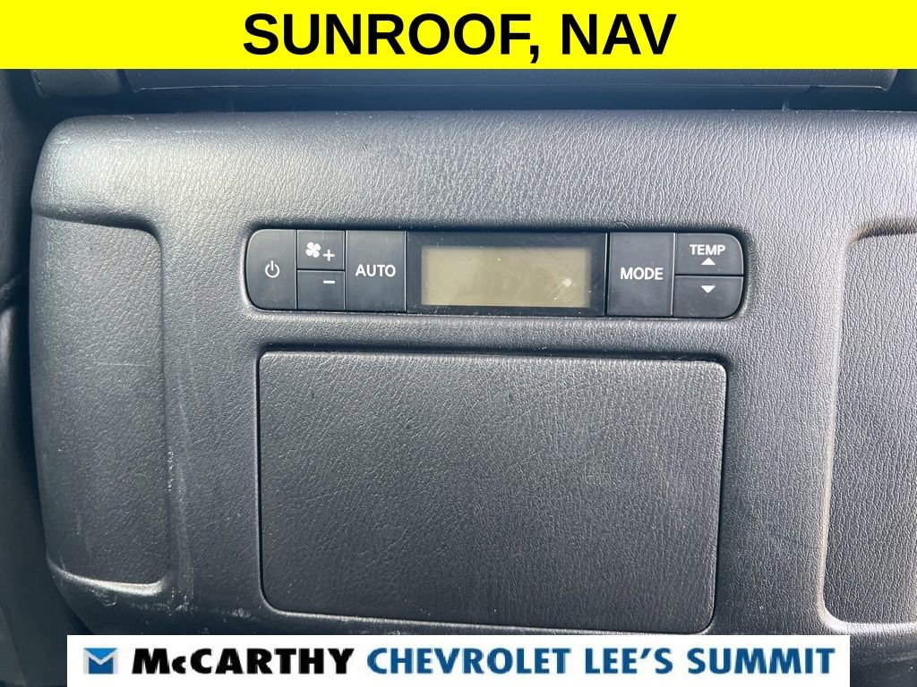 Used 2024 Nissan Armada SL image 33