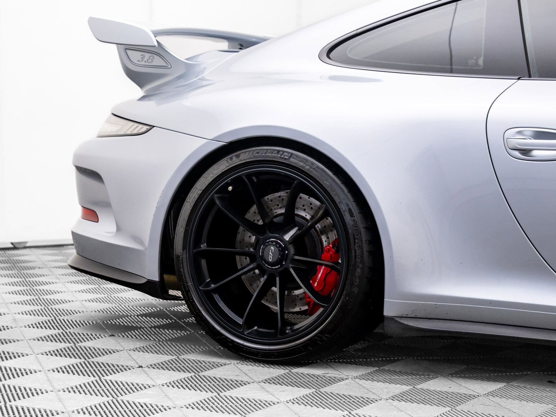 Used 2015 Porsche 911 GT3 image 39