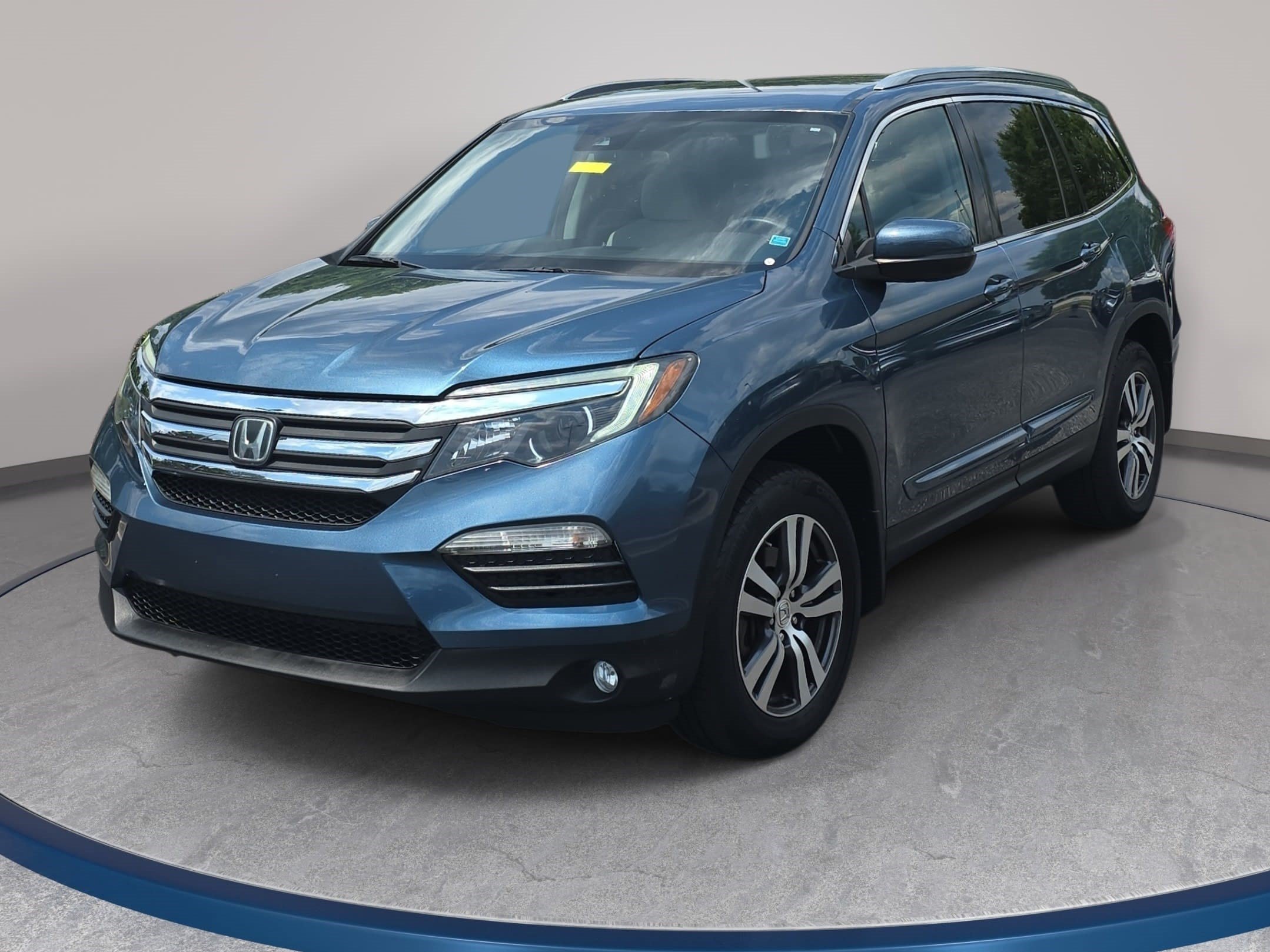 Used 2016 Honda Pilot EX image 1