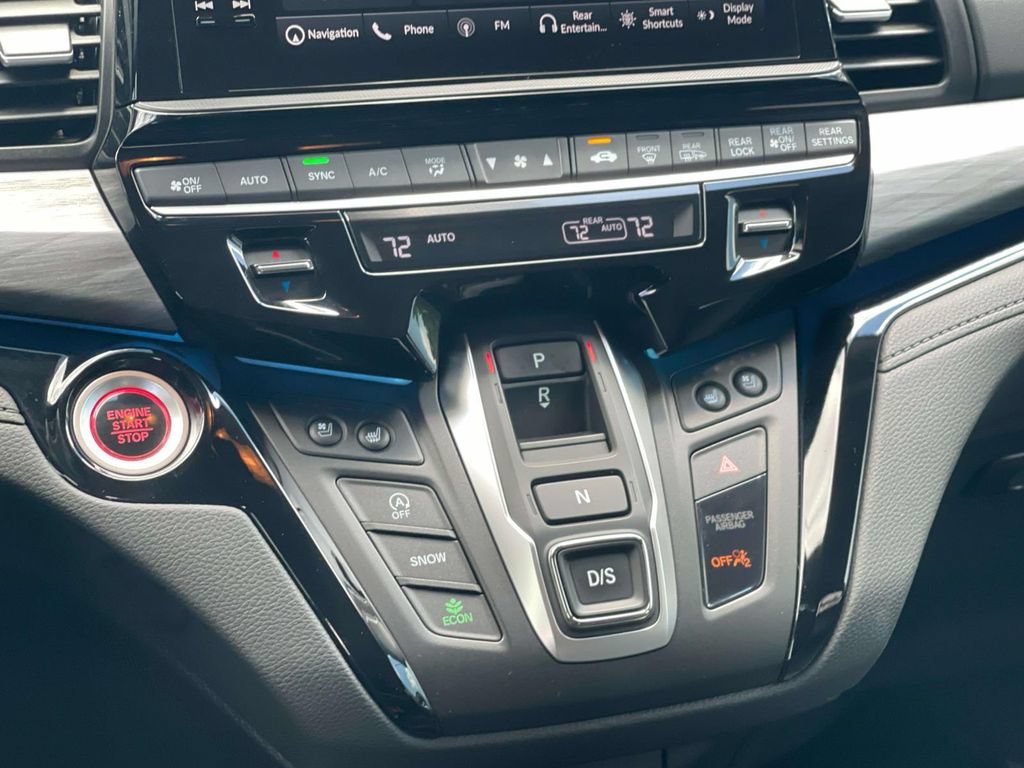 Used 2025 Honda Odyssey Elite image 22