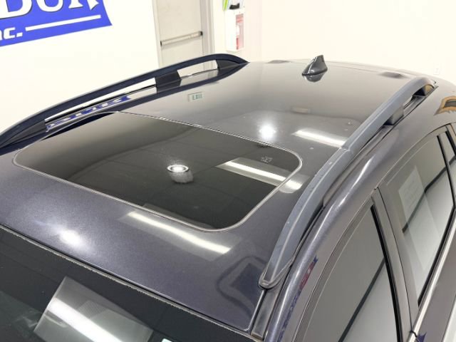 Used 2019 Subaru Crosstrek 2.0i Limited w/ Moonroof Package w/Navigation AWD/4WD image 17