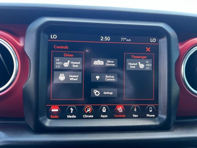Used 2018 Jeep Wrangler Unlimited Rubicon w/ Dual Top Group AWD/4WD image 19