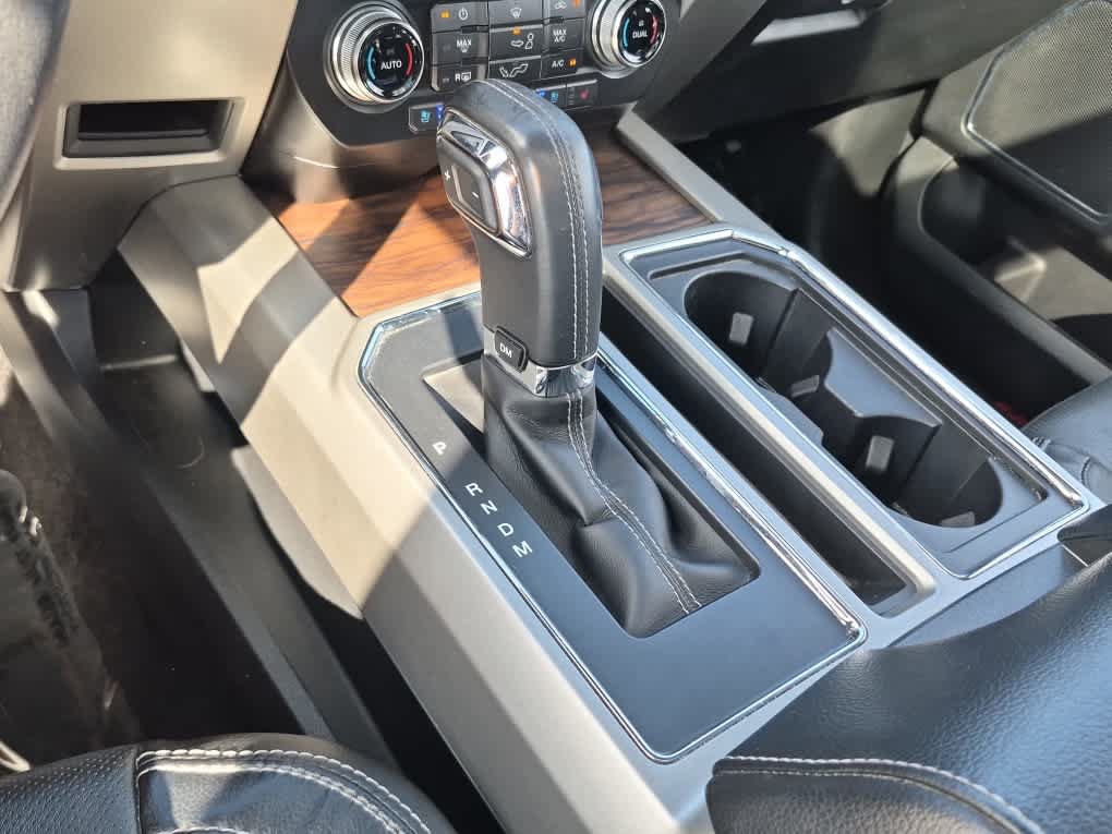 Used 2018 Ford F150 Lariat w/ Equipment Group 502A Luxury AWD/4WD image 14