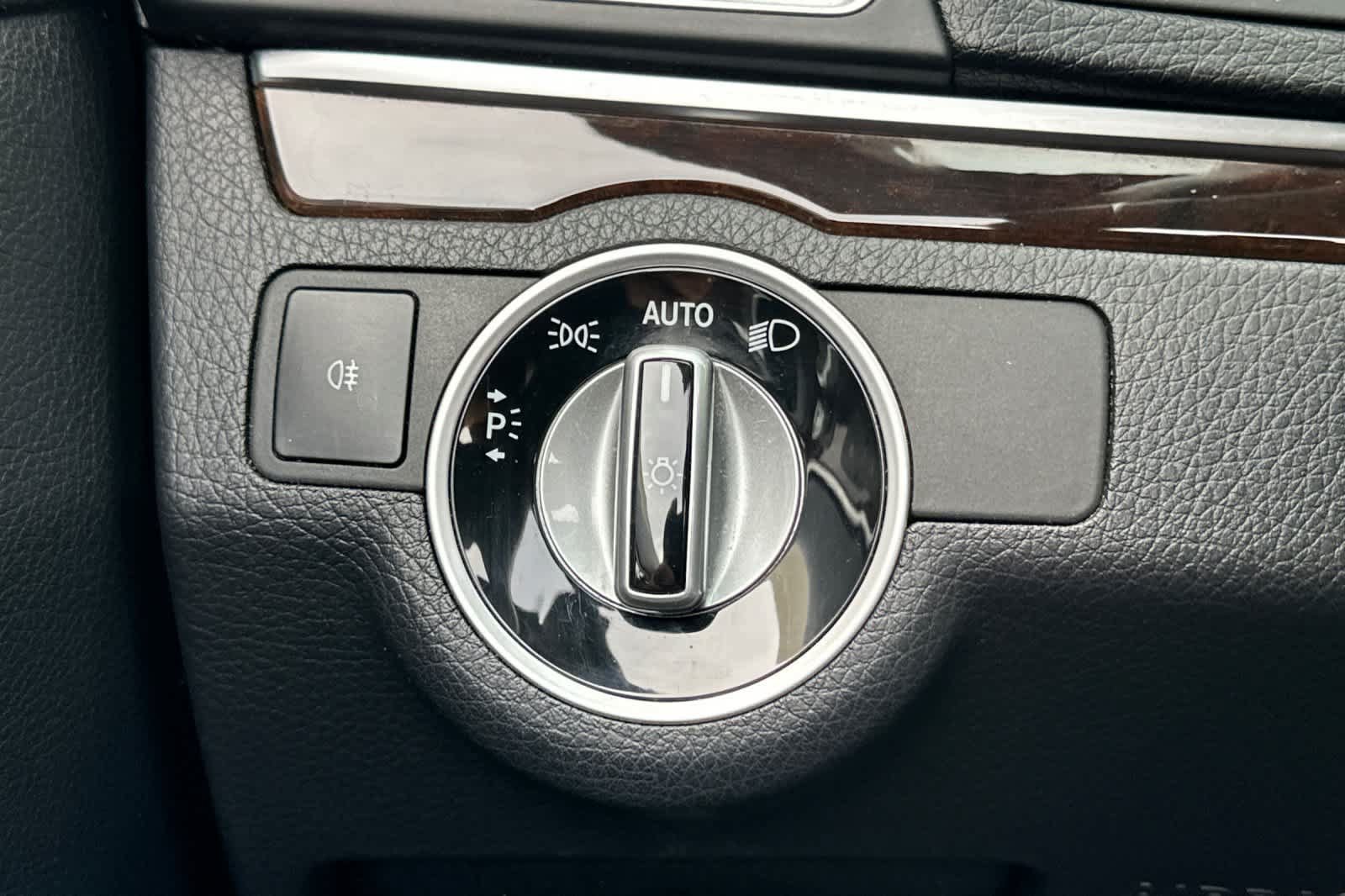 Used 2014 Mercedes-Benz E 350 Cabriolet image 27