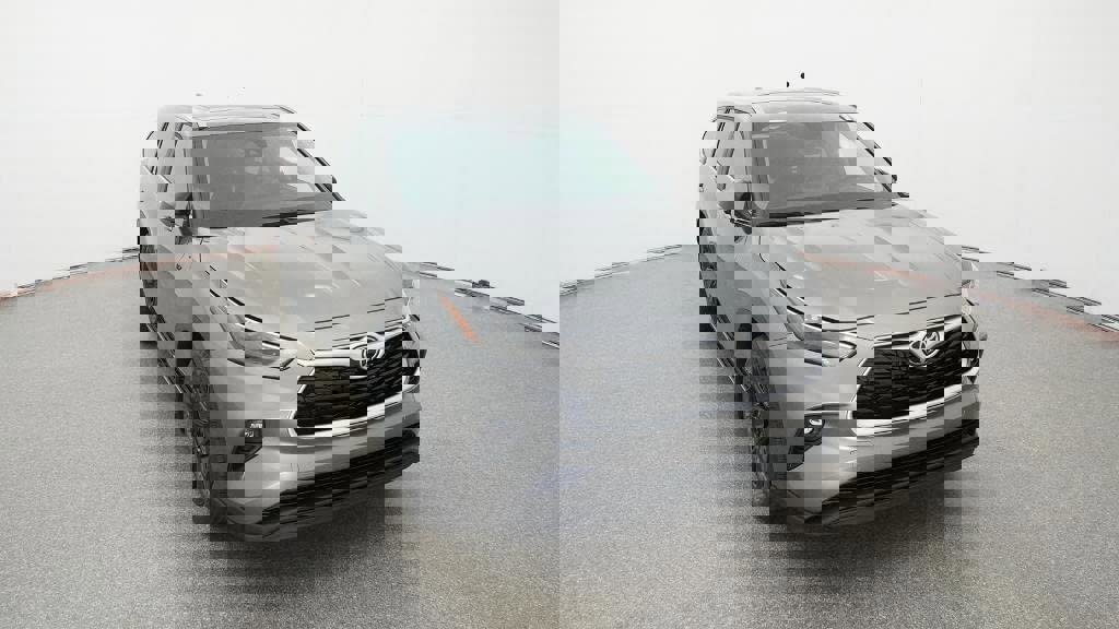New 2026 Toyota Highlander XLE image 14