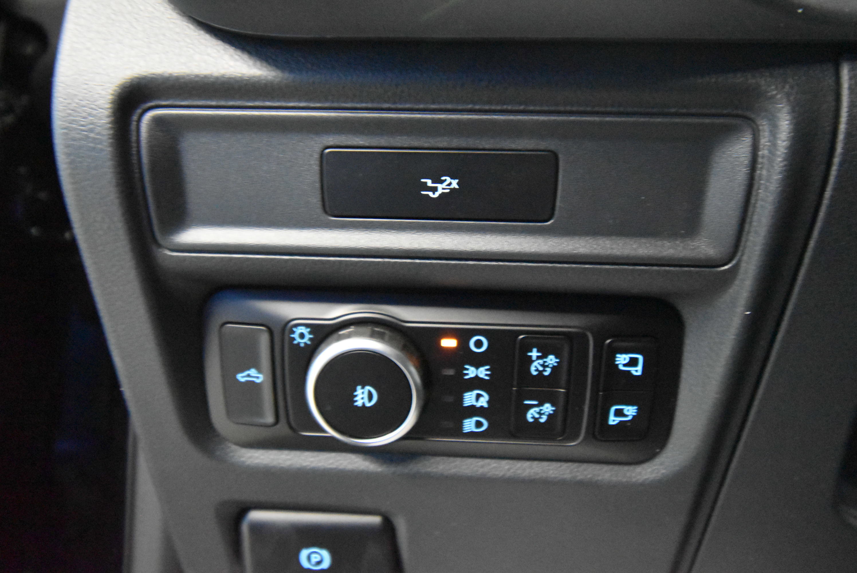 New 2026 Ford F150 XLT w/ Equipment Group 302A MID image 7