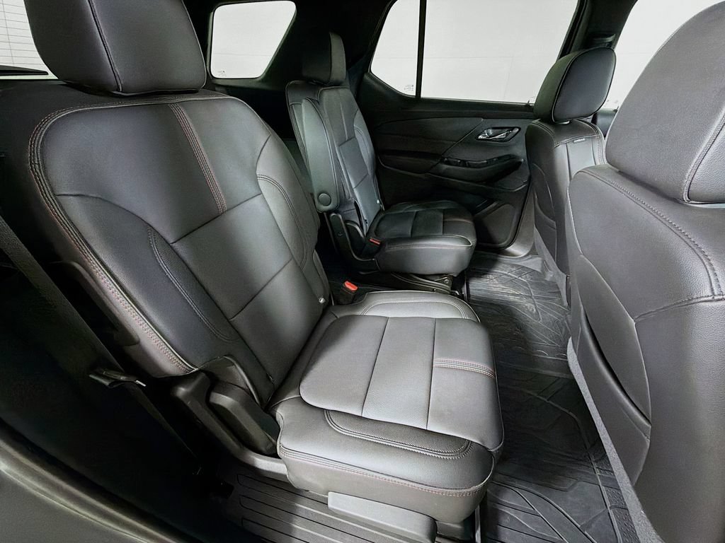Used 2024 Chevrolet Traverse RS w/ LPO, Floor Liner Package AWD/4WD image 26
