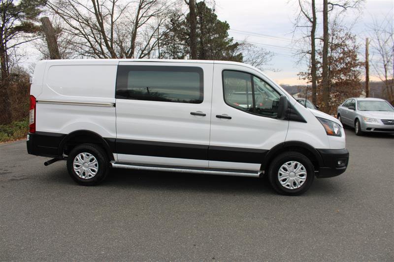 Used 2024 Ford Transit 250 Low Roof w/ Exterior Upgrade Package image 9