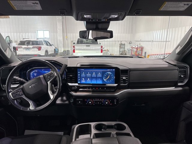 Used 2022 Chevrolet Silverado 1500 RST image 10