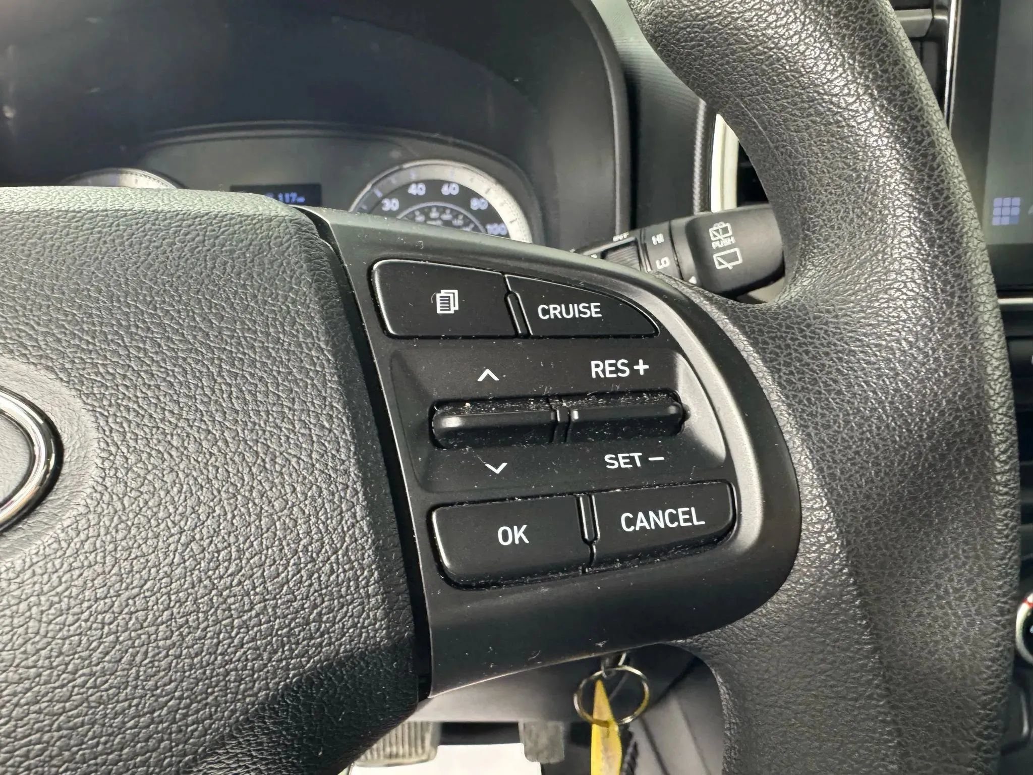 Used 2022 Hyundai Venue SE w/ Cargo Package FWD image 31