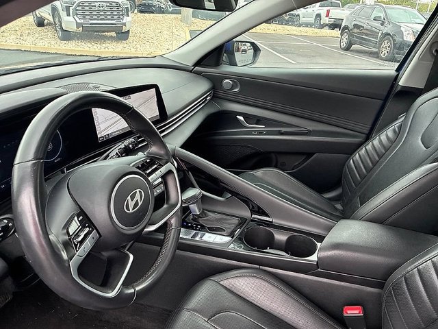 Used 2024 Hyundai Elantra Limited FWD image 25