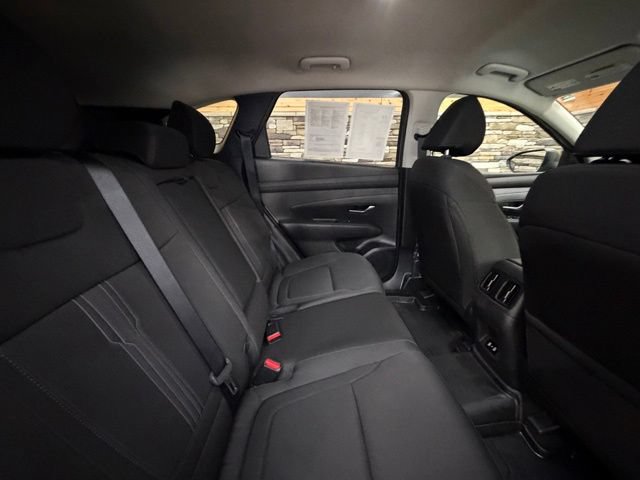 Used 2025 Hyundai Tucson SEL AWD/4WD image 34