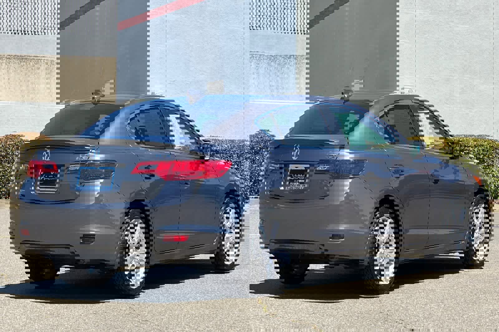 Used 2015 Acura ILX w/ Technology Package video 2