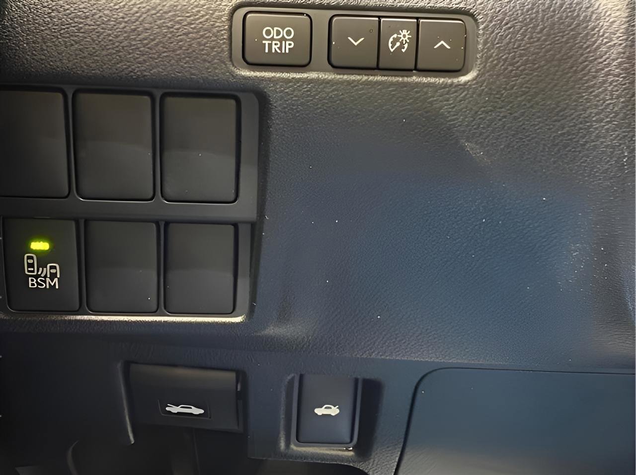 Used 2015 Lexus RC 350 AWD w/ Navigation System Package image 20