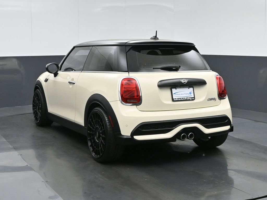 Used 2022 MINI Cooper S image 5