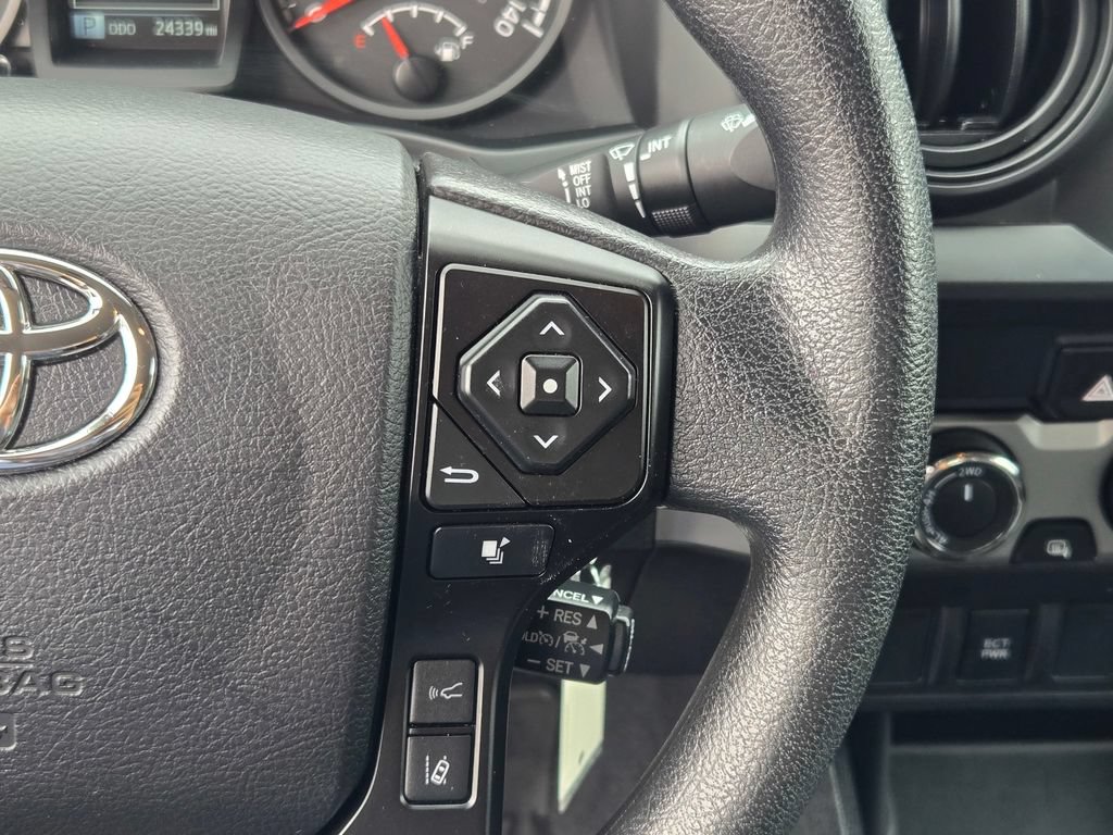 Used 2023 Toyota Tacoma SR AWD/4WD image 37