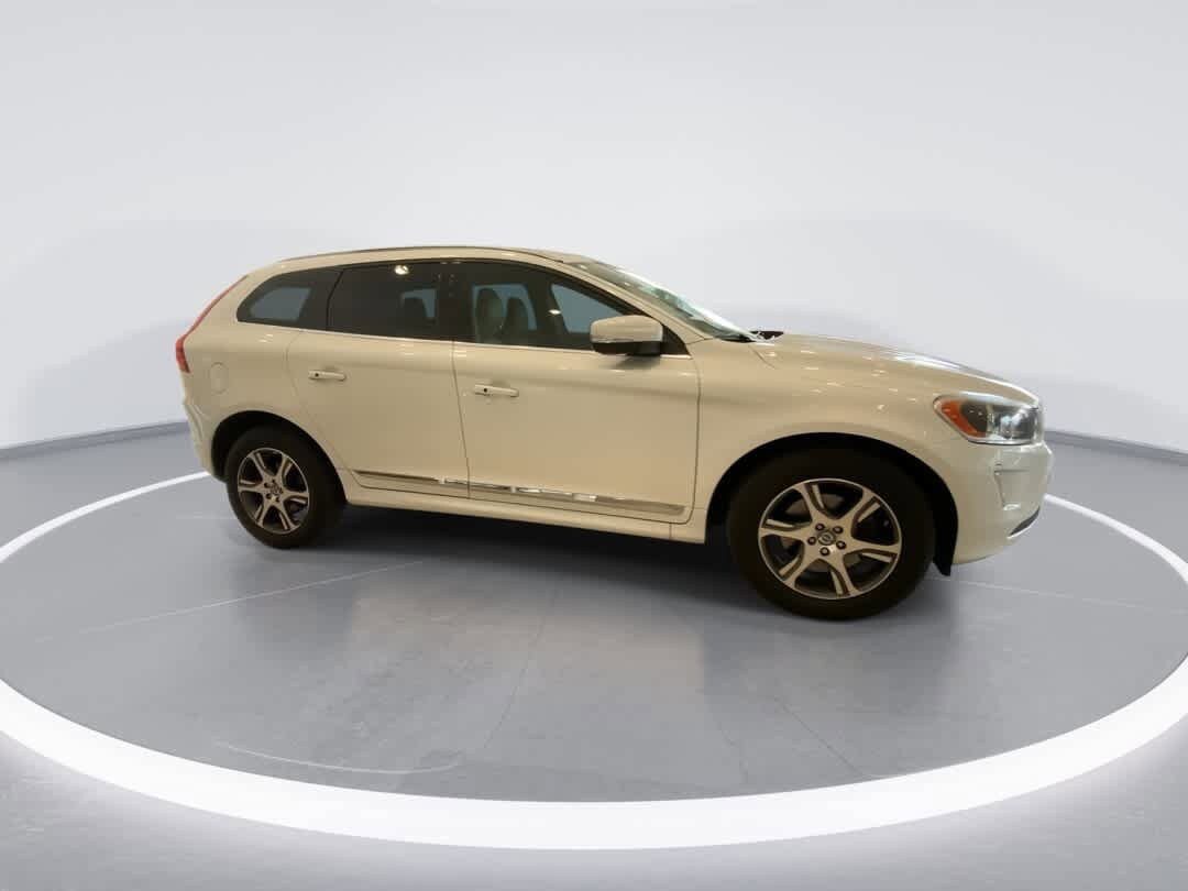 Used 2015 Volvo XC60 T6 AWD/4WD image 8