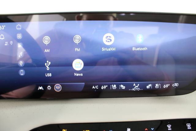 New 2026 Buick Enclave Avenir w/ Super Cruise Package AWD/4WD image 7