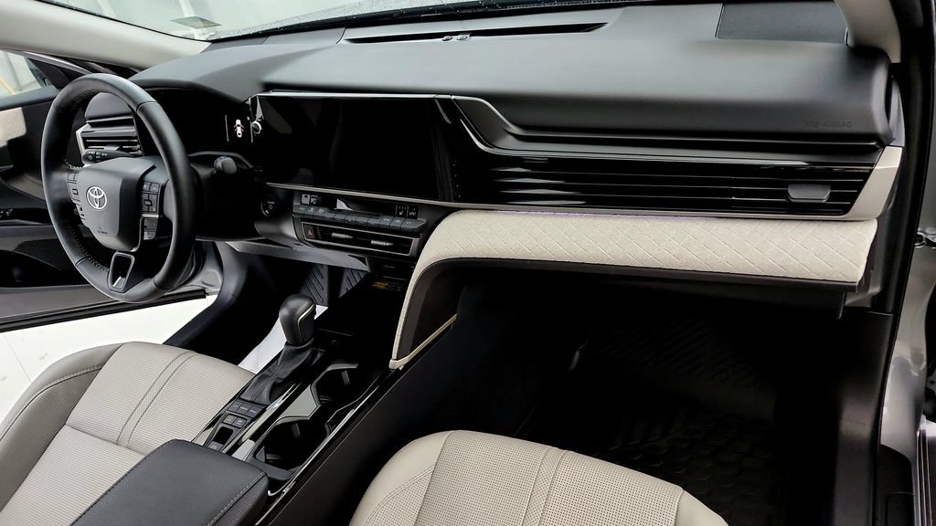 Certified 2025 Toyota Camry XLE AWD/4WD image 13