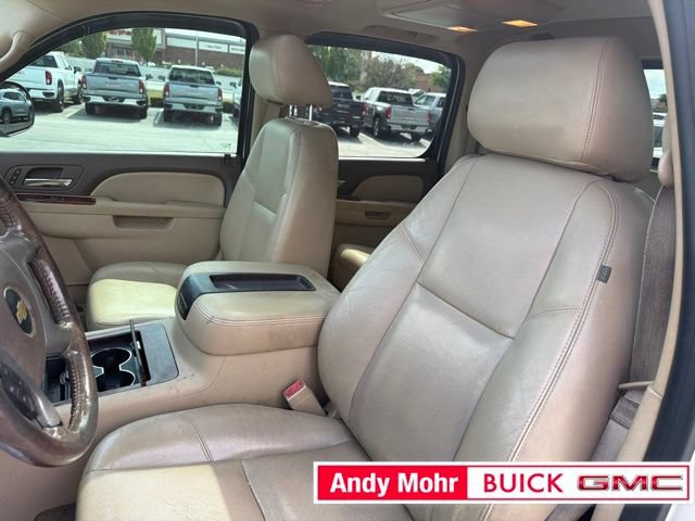 Used 2013 Chevrolet Avalanche LTZ RWD image 17