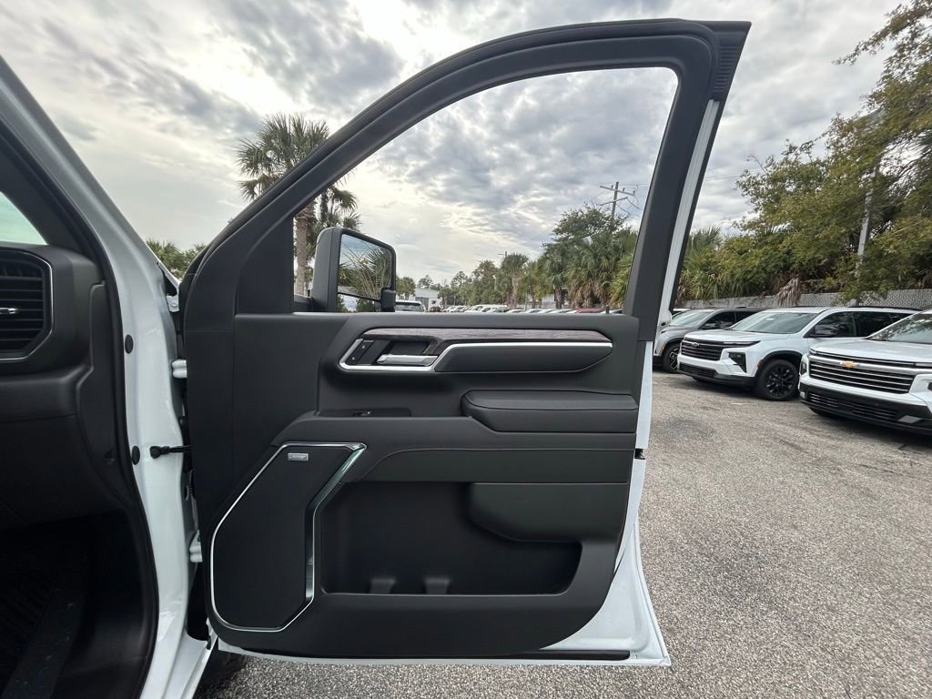 New 2026 Chevrolet Silverado 3500 LTZ w/ LTZ Plus Package image 26