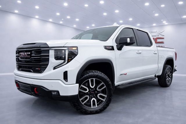 Used 2023 GMC Sierra 1500 AT4 w/ AT4 Preferred Package image 1