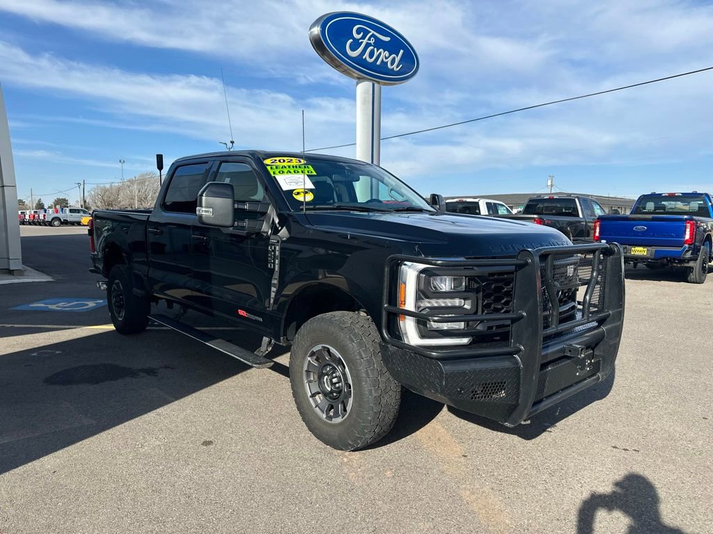 Used 2023 Ford F250 Lariat w/ Lariat Ultimate Package AWD/4WD image 3