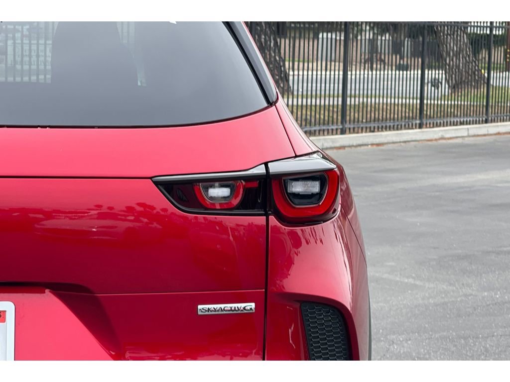 Used 2025 MAZDA CX-50 AWD 2.5 S w/ Weather Package image 16