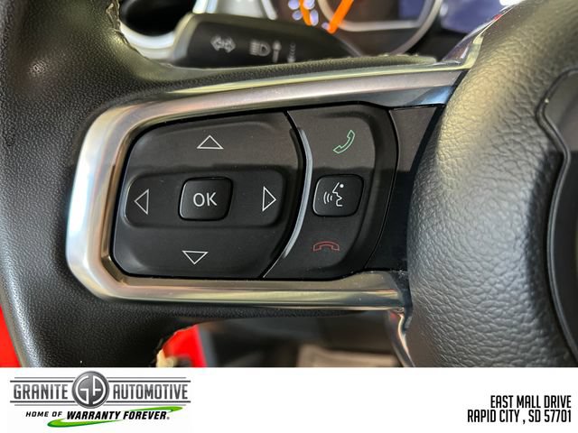 Used 2023 Jeep Wrangler Unlimited Sahara AWD/4WD image 31