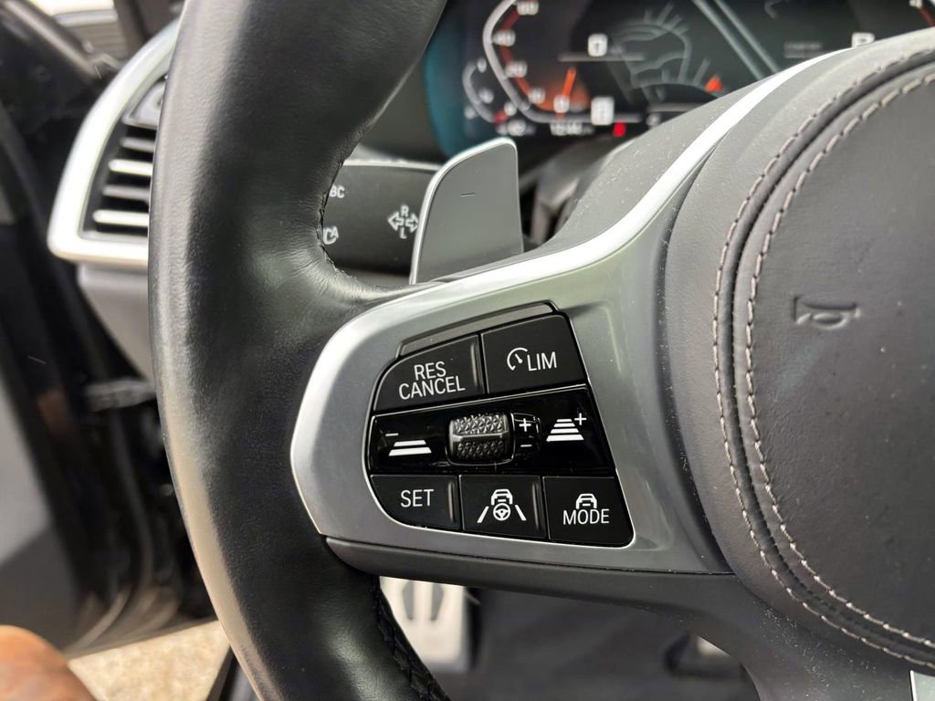 Certified 2023 BMW X5 M50i w/ Executive Package image 17