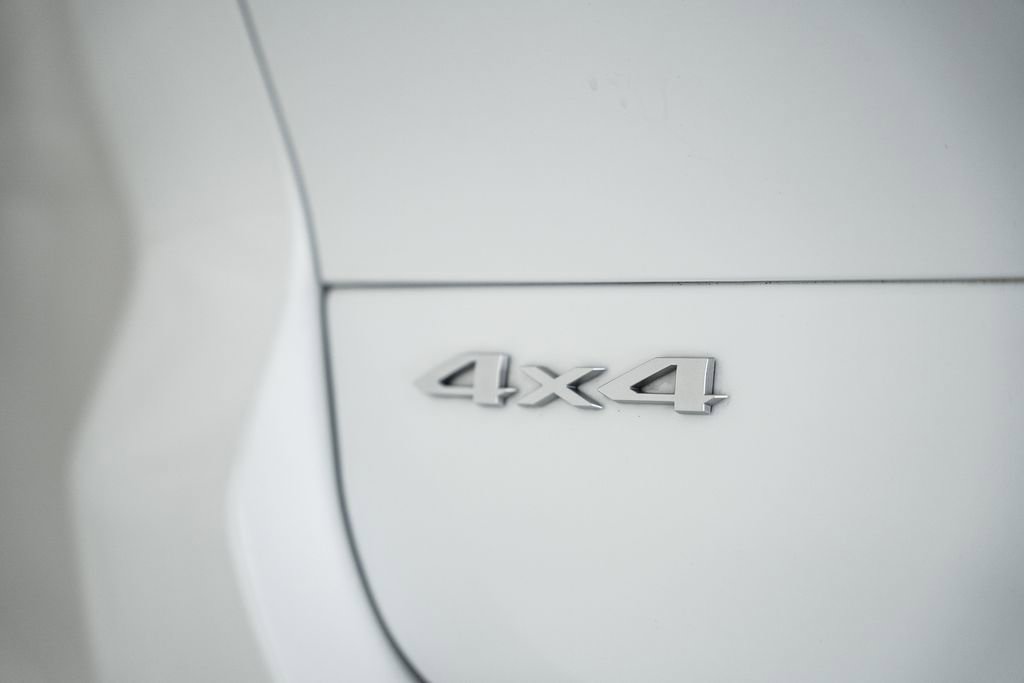 Used 2024 Jeep Grand Cherokee L Limited image 10