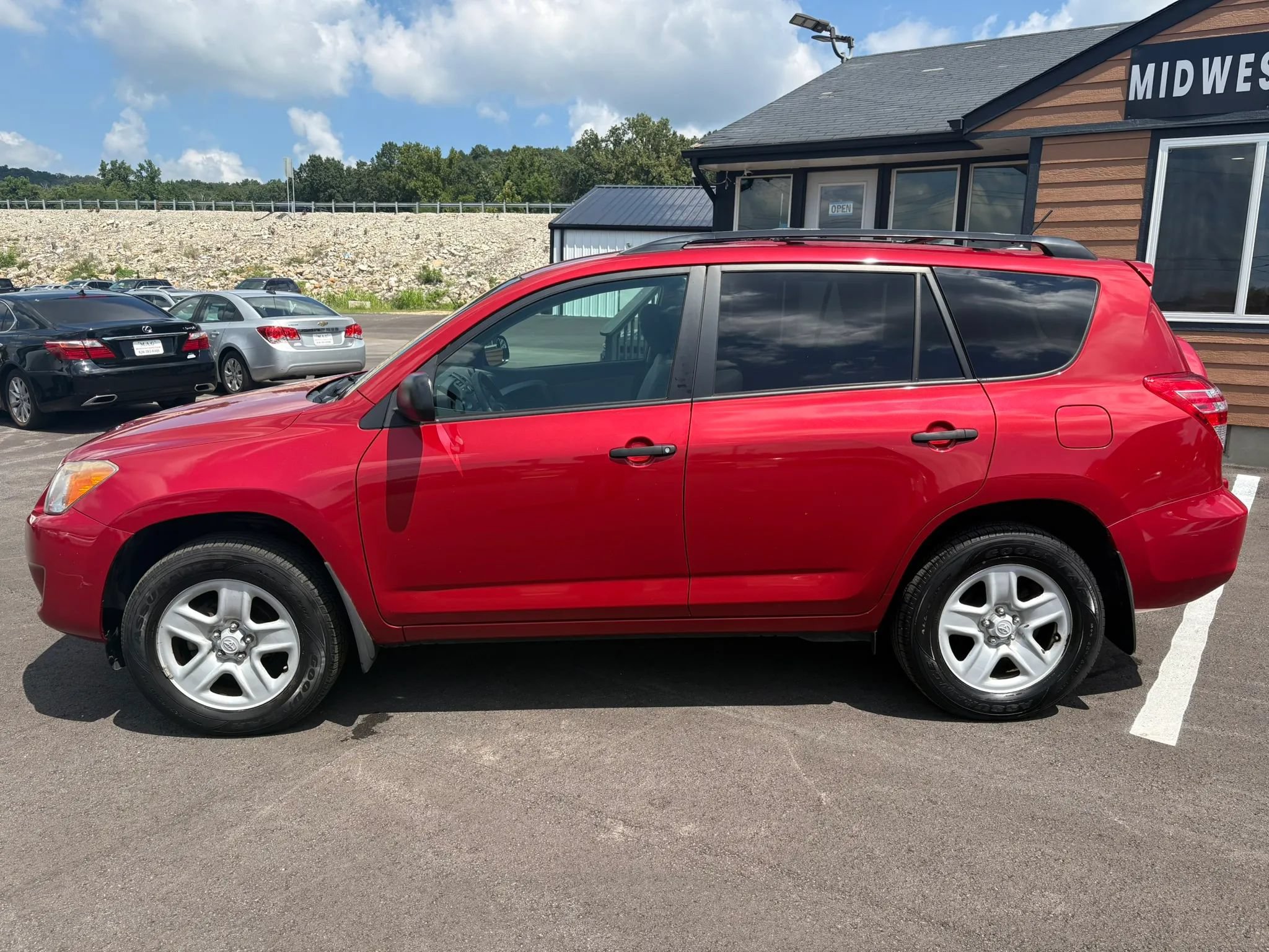 Used 2010 Toyota RAV4 4WD image 3