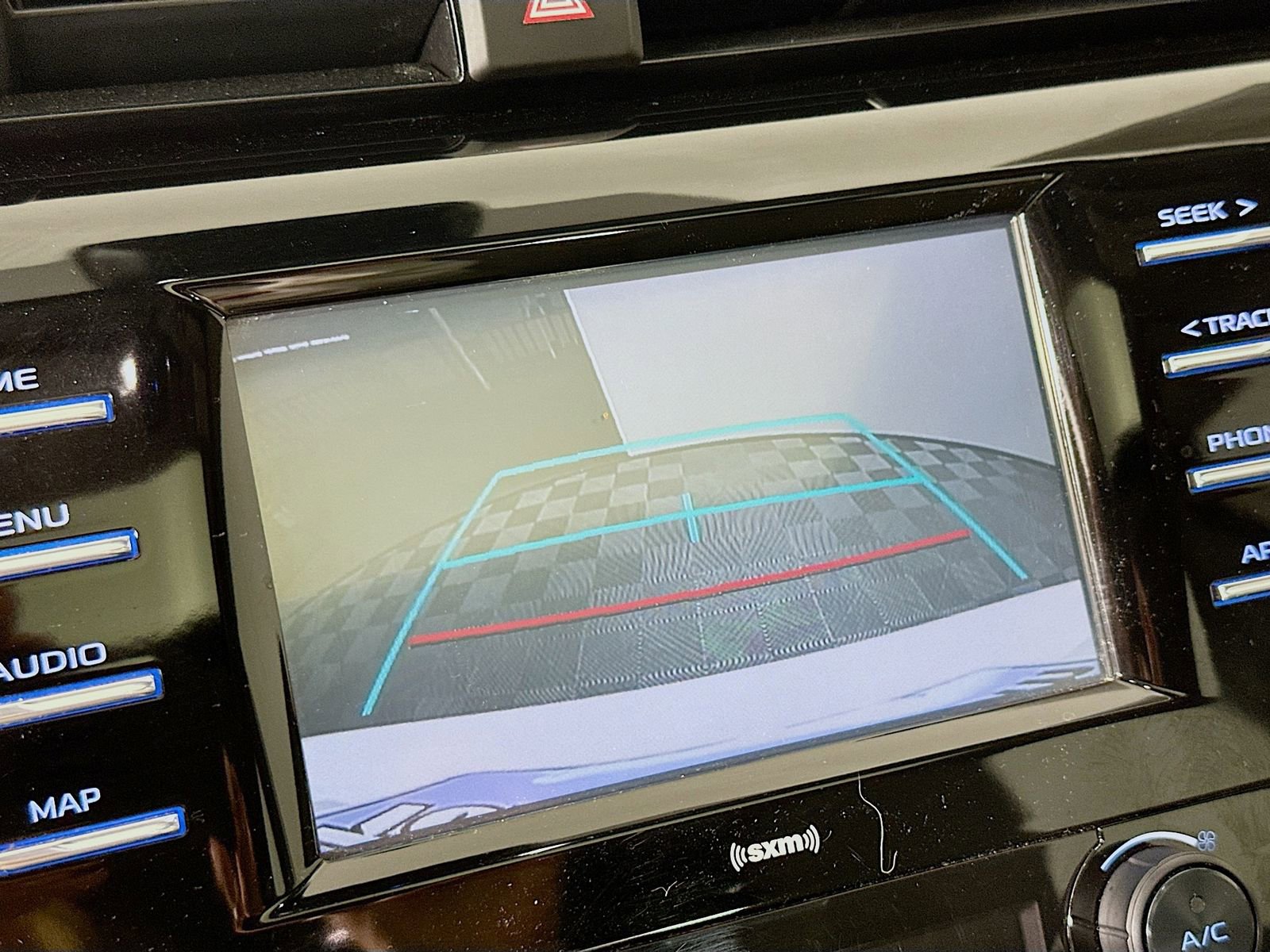 Certified 2020 Toyota Camry SE image 14