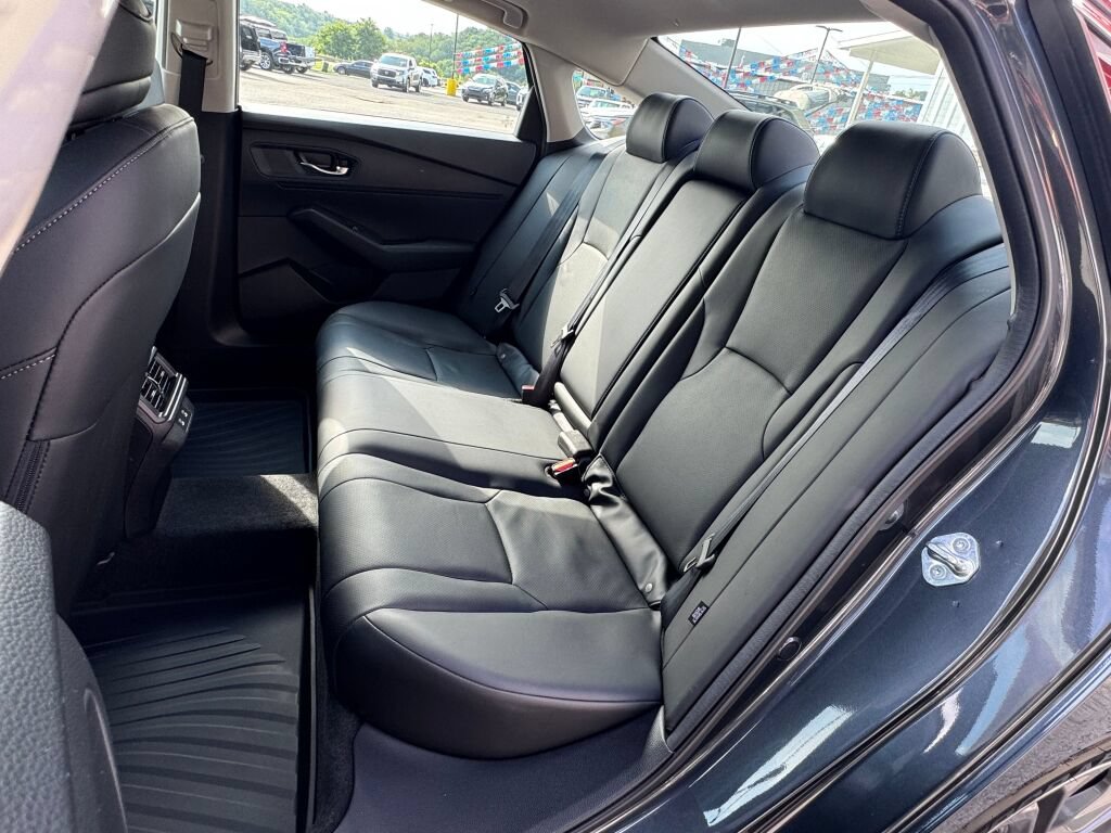 Used 2023 Honda Accord EX-L image 16