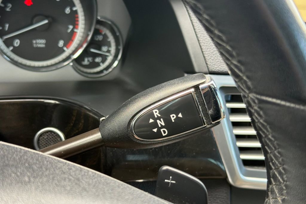 Used 2011 Mercedes-Benz E 350 Sedan image 19