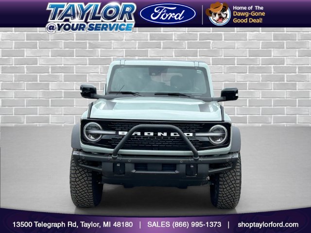 Used 2021 Ford Bronco First Edition AWD/4WD image 2