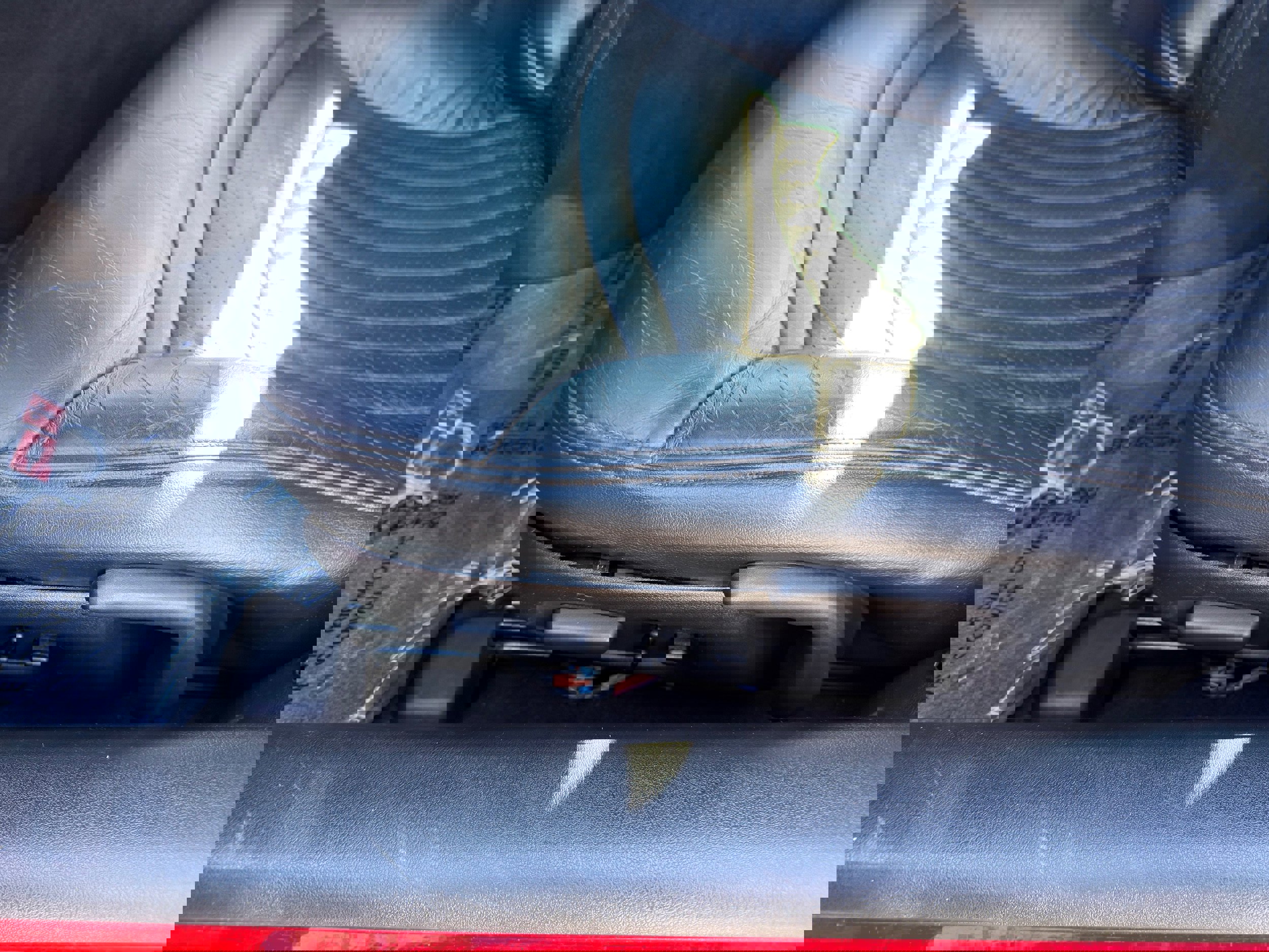 Used 2001 Chevrolet Corvette Convertible w/ Preferred Equipment Group2 image 18