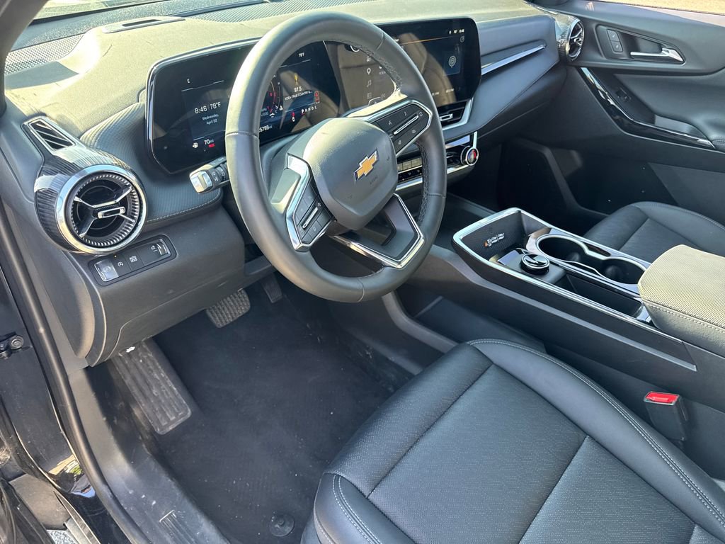 Used 2026 Chevrolet Equinox LT w/ Convenience Package II FWD image 15